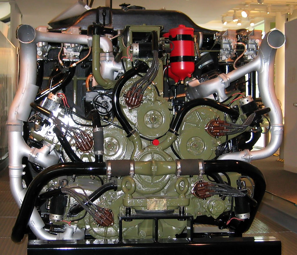 Chrysler a57 multibank 30 cylinder 21-litre engine #3