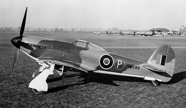 Hawker-Tempest-I-side-high